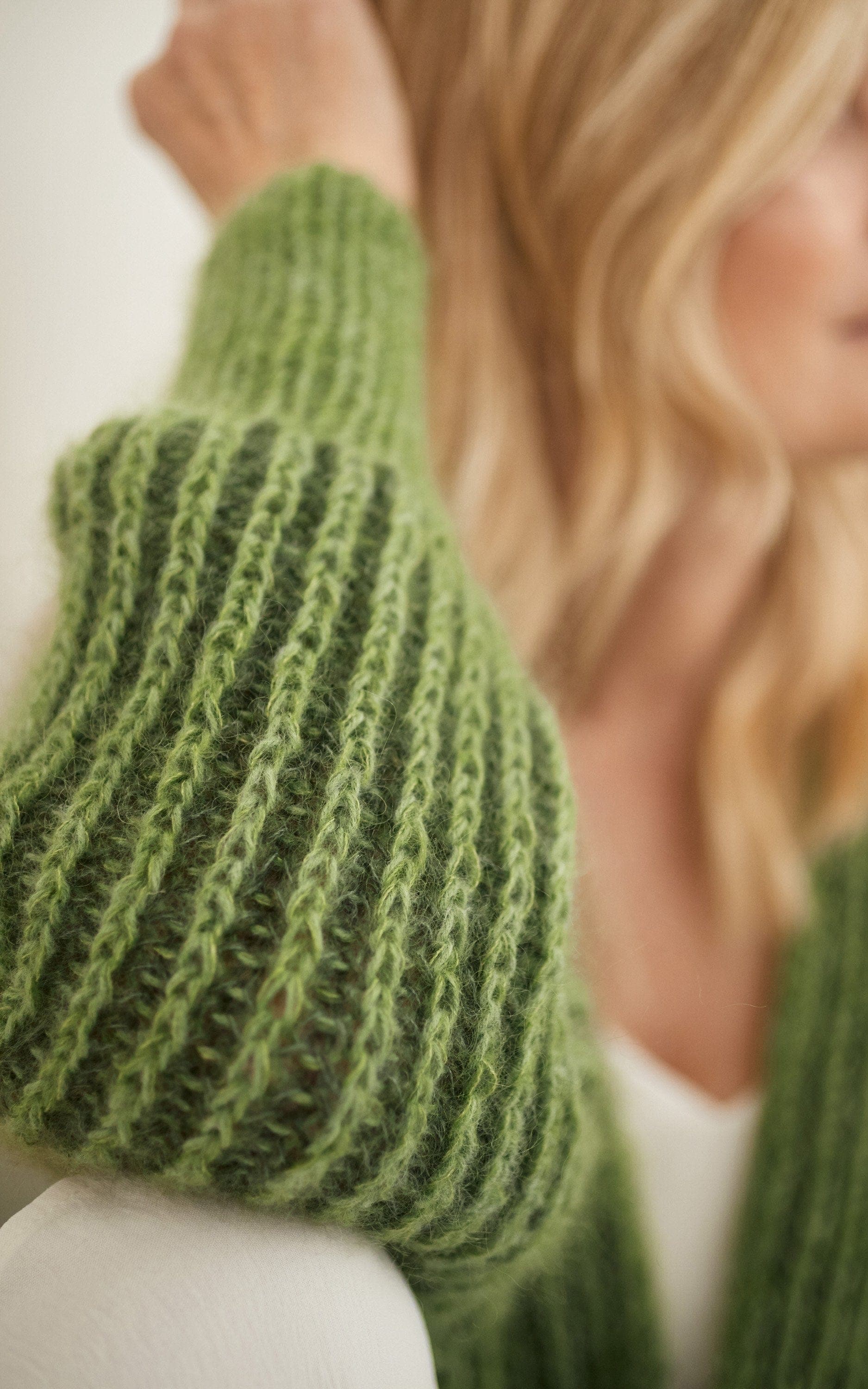 Jacke im Rippenmuster - SILKHAIR - ECOPUNO - Strickset von LANA GROSSA jetzt online kaufen bei OONIQUE