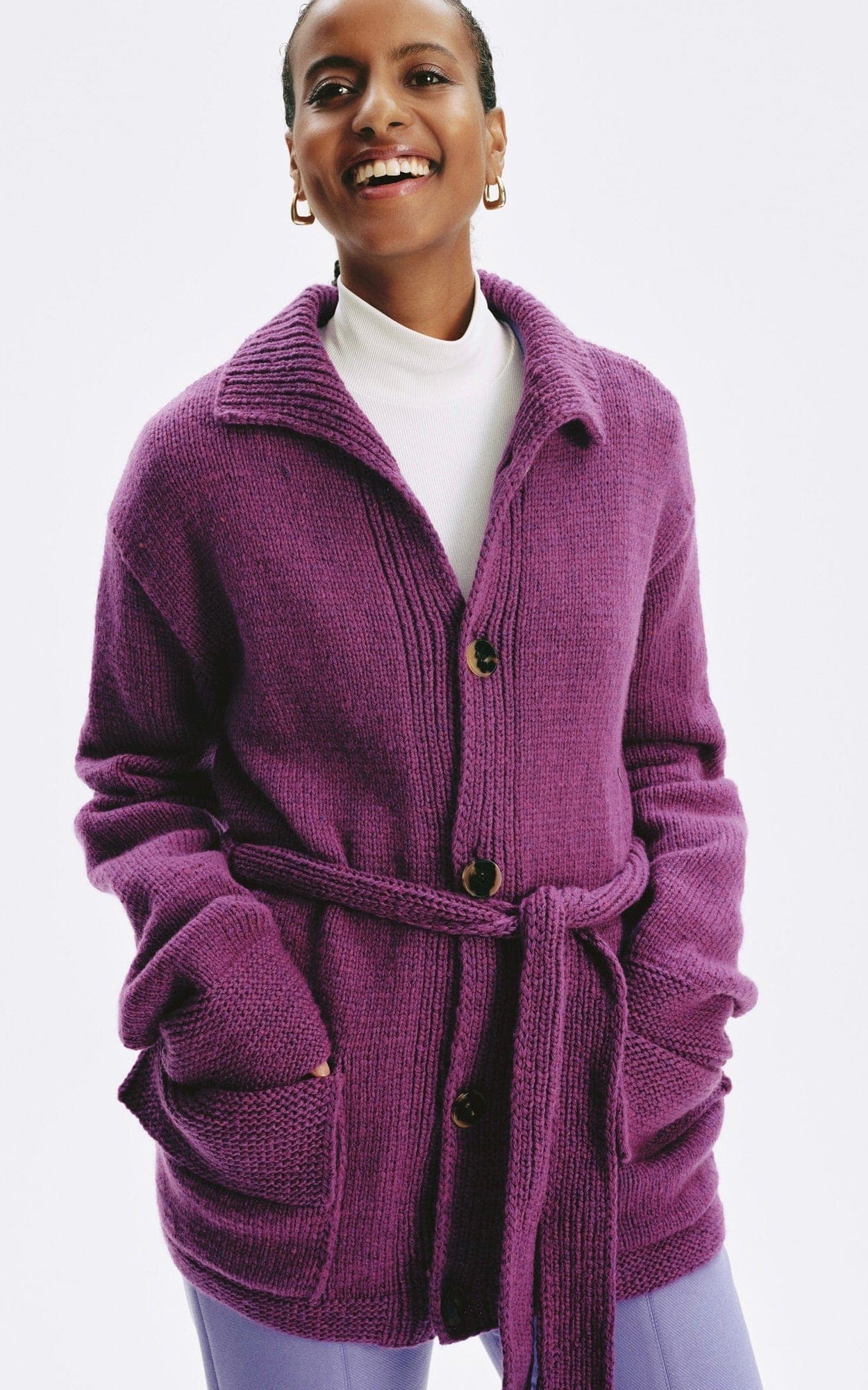 Jacke mit Gürtel - ALTA MODA CASHMERE 16 - Strickset von LANA GROSSA jetzt online kaufen bei OONIQUE