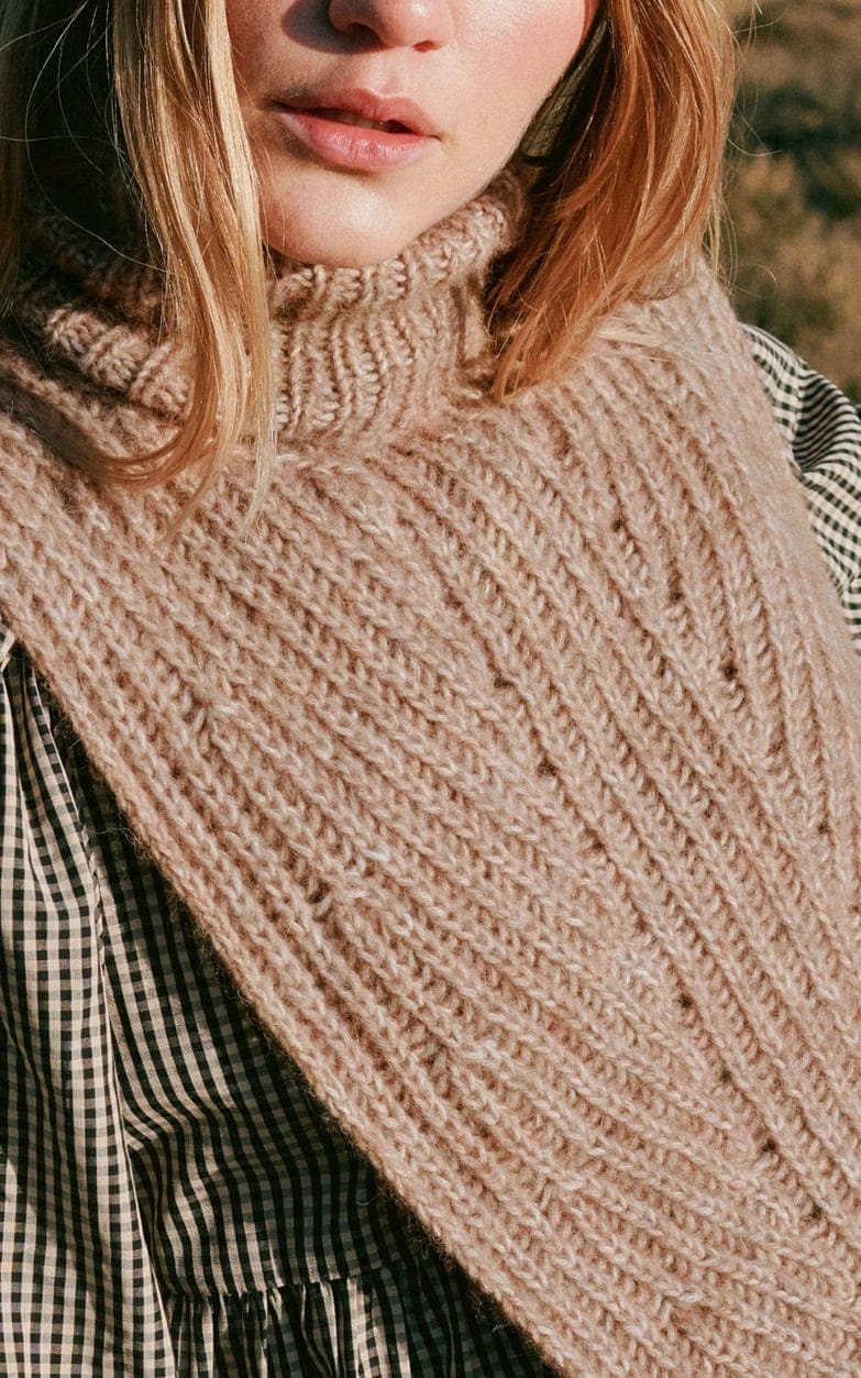LANA GROSSA Strickset Leibchen im Patentmuster - NATURAL ALPACA PELO - Strickset