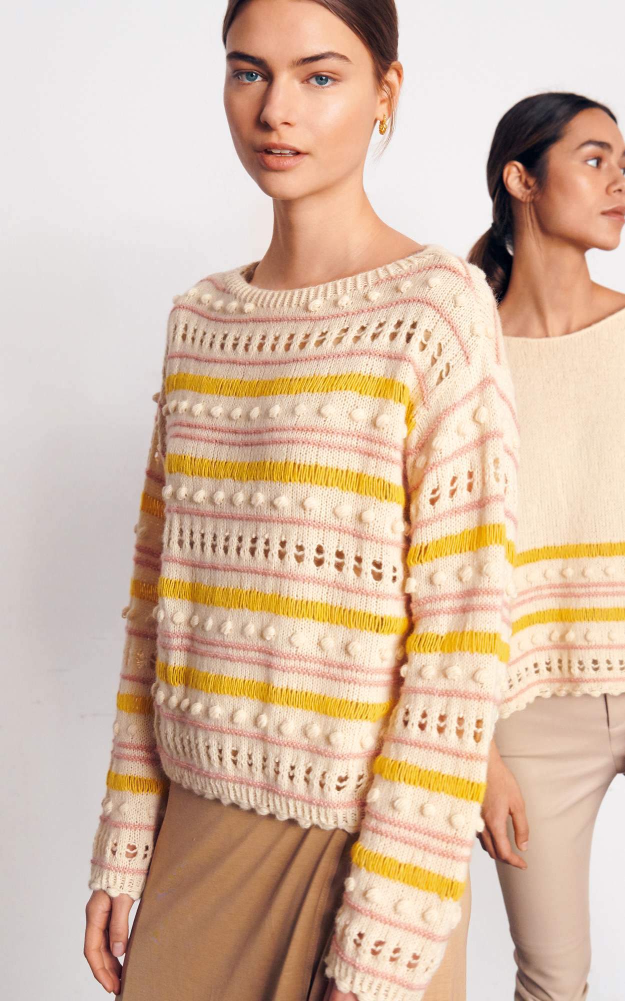Pulli im Mustermix mit Noppenrand - Strickset von LANA GROSSA jetzt online kaufen bei OONIQUE