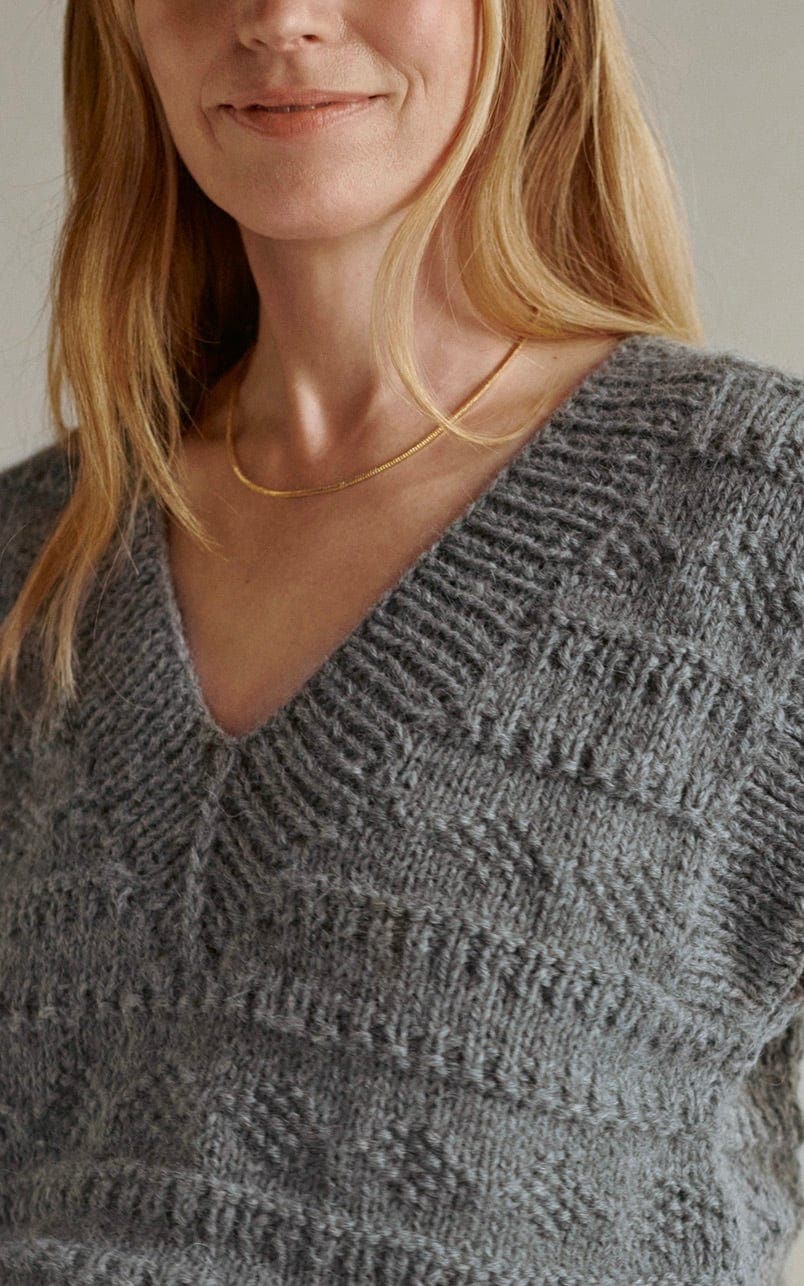 Pullunder im Rechts-Links-Strukturmuster - NATURAL ALPACA CLASSICO - Strickset von LANA GROSSA jetzt online bei OONIQUE