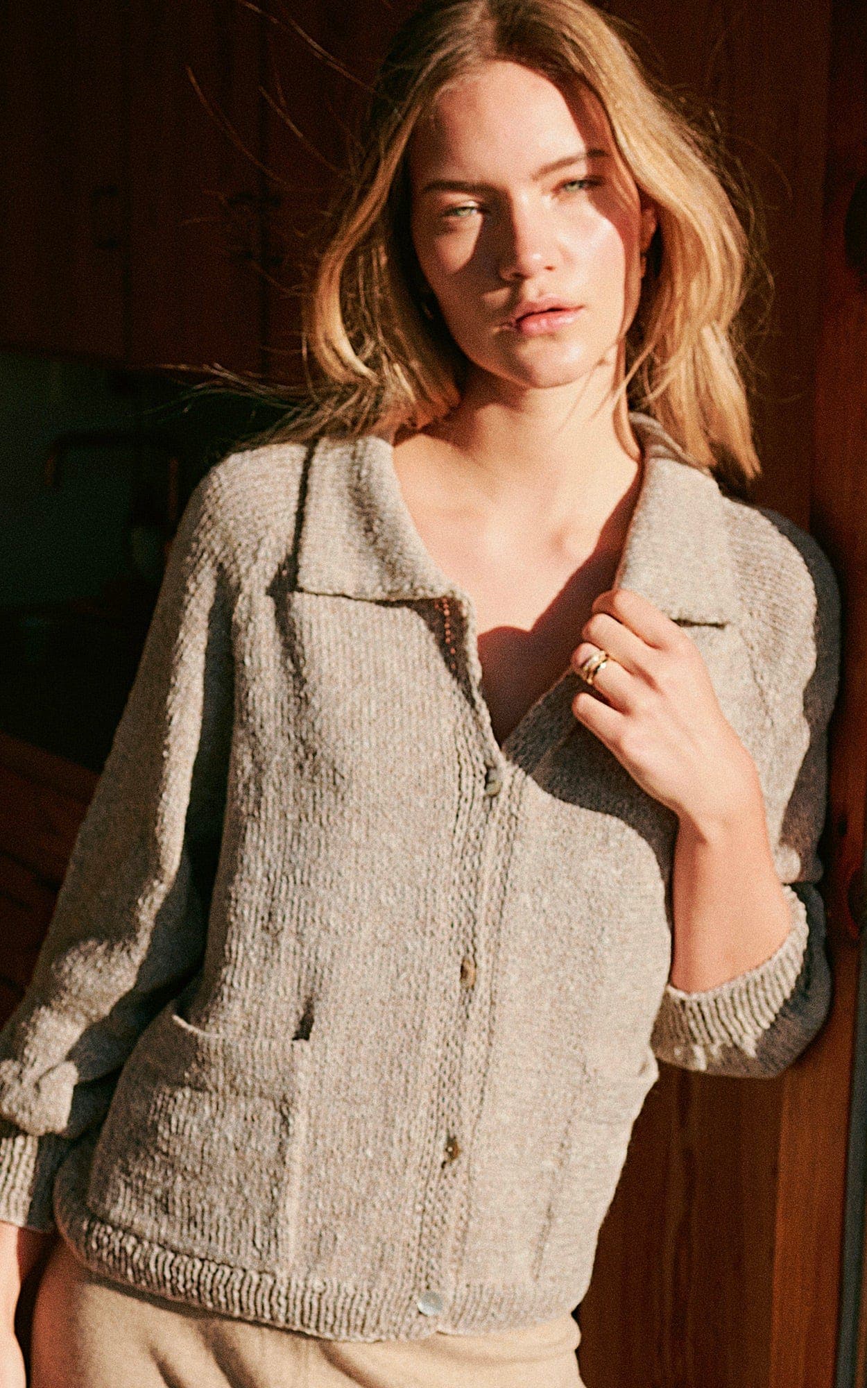 LANA GROSSA Strickset Raglan-Cardigan mit aufgesetzten Taschen - CARA - Strickset