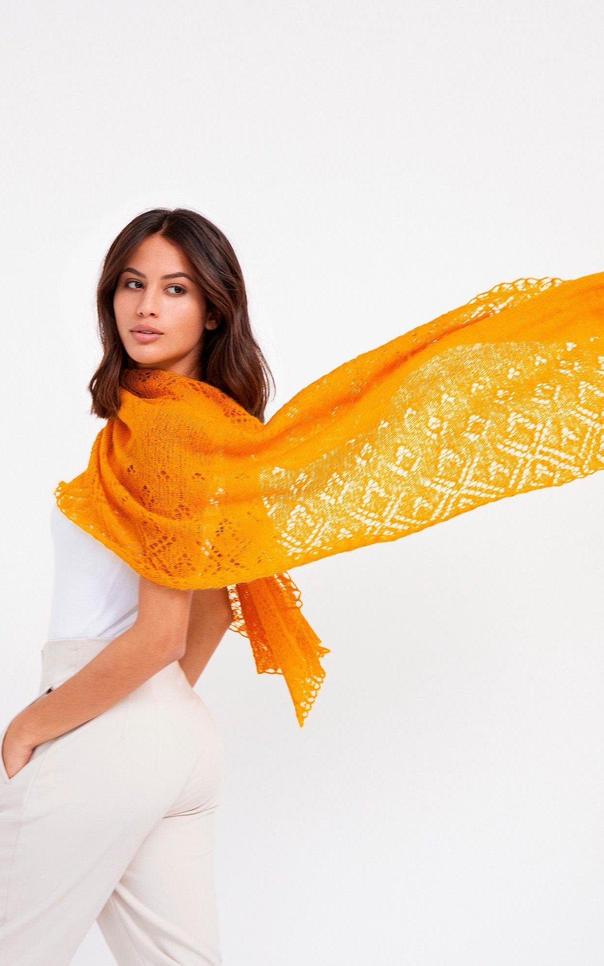 Rechteckiges Tuch - SETASURI - Strickset von LANA GROSSA jetzt online kaufen bei OONIQUE