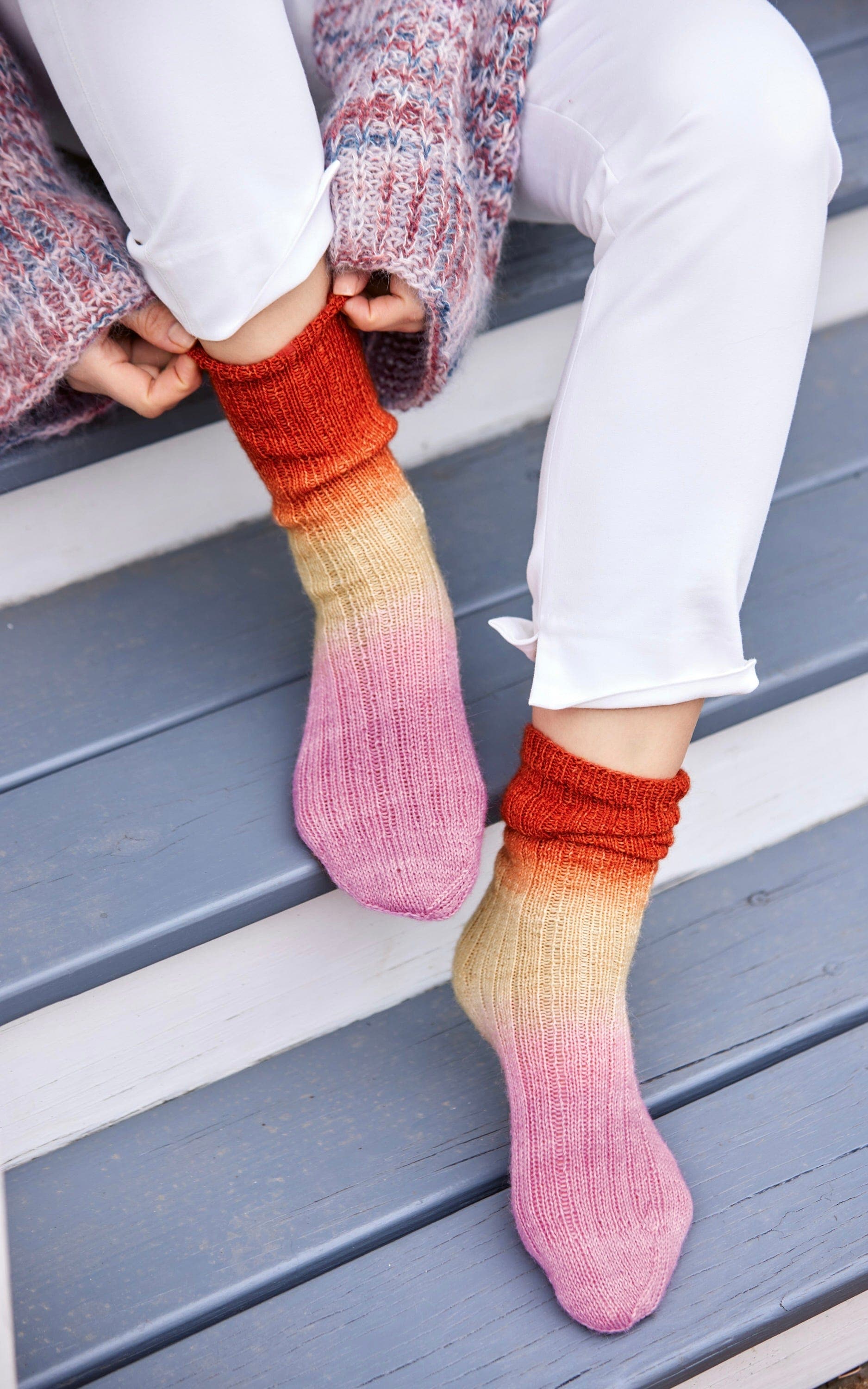 SOCKEN - Meilenweit 50G Merino hand dyed - Strickset von LANA GROSSA jetzt online kaufen bei OONIQUE