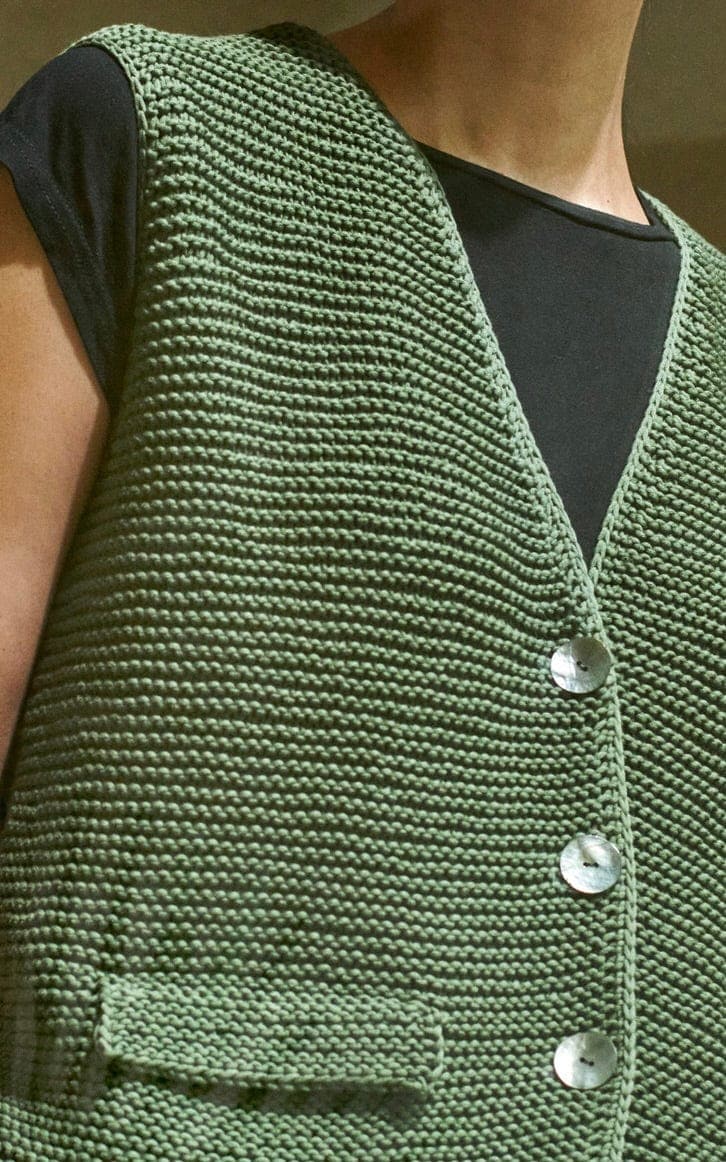 Weste kraus rechts · RISERVA - Strickset von LANA GROSSA jetzt online kaufen bei OONIQUE