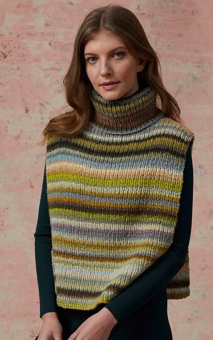 Cape mit Rollkragen - CLOUD - Strickset von LANG YARNS jetzt online kaufen bei OONIQUE