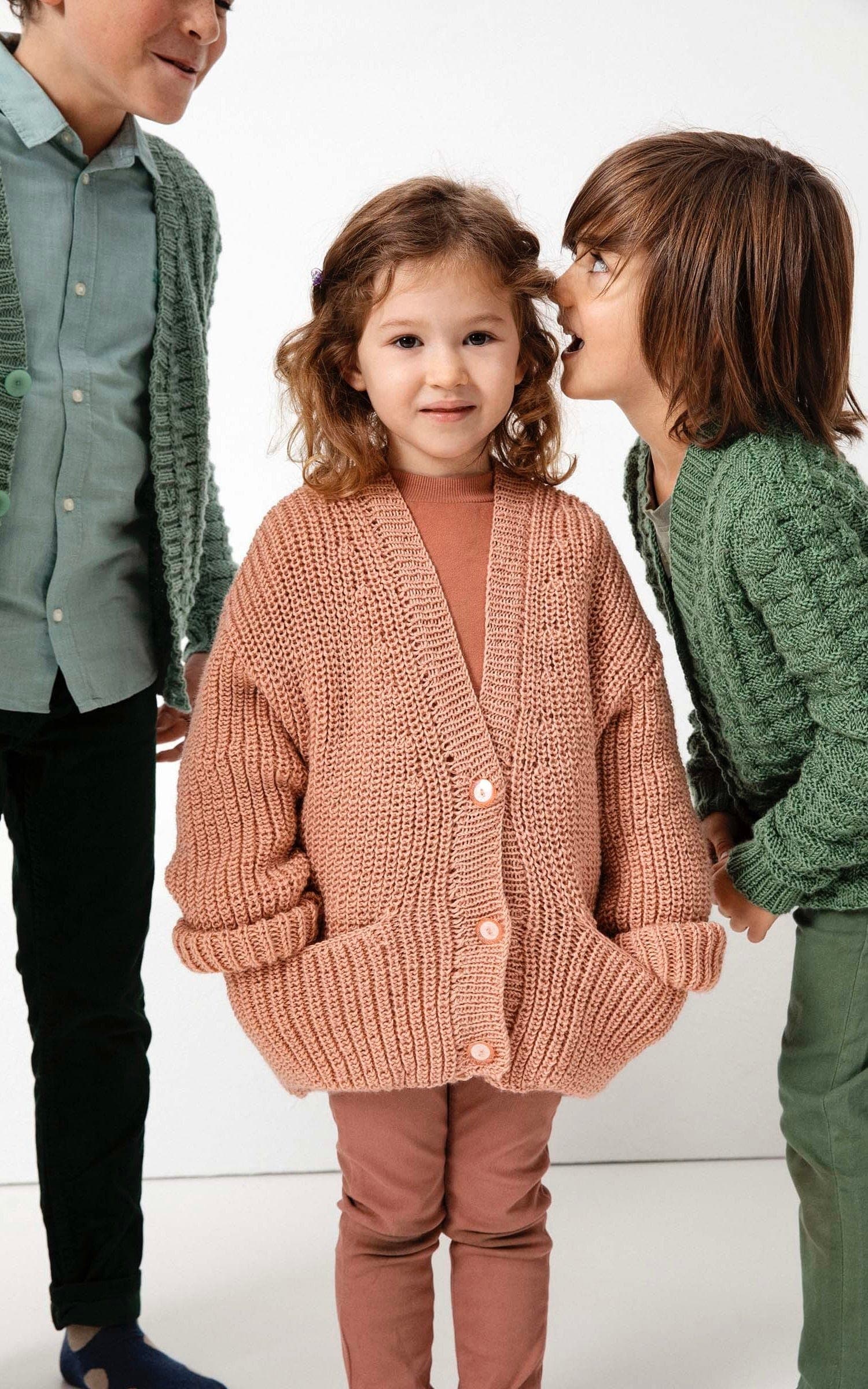 Cardigan mit Taschen - ATLANTIS - Strickset von LANG YARNS jetzt online kaufen bei OONIQUE