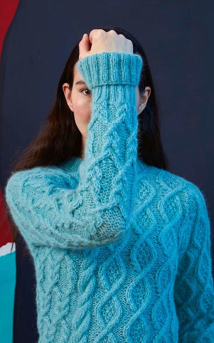 Kurzer Pullover im Mustermix - MALOU LIGHT - Strickset von LANG YARNS jetzt online kaufen bei OONIQUE