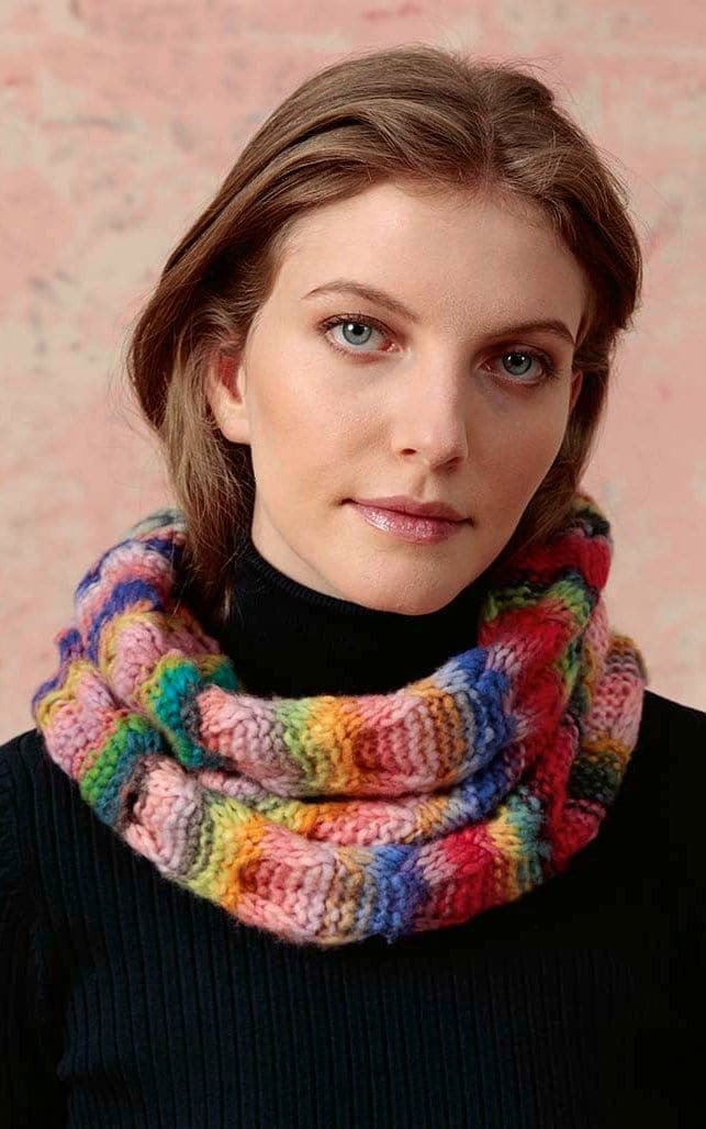 Loop - CLOUD - Strickset von LANG YARNS jetzt online kaufen bei OONIQUE