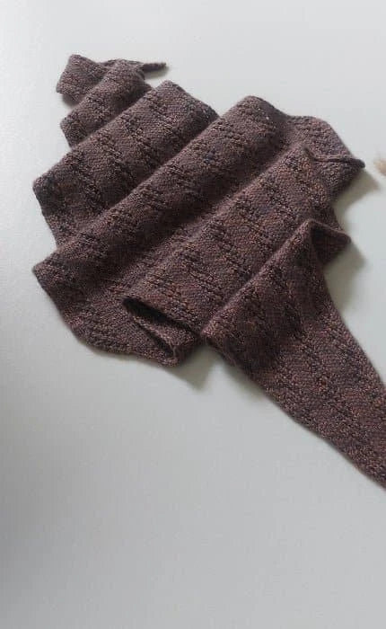 Nova Shawl - CASHMERE CLASSIC - Strickset von IMKE VON NATHUSIUS jetzt online kaufen bei OONIQUE