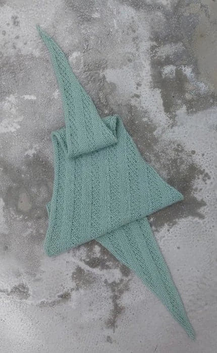 Nova Shawl - CASHMERE CLASSIC - Strickset von IMKE VON NATHUSIUS jetzt online kaufen bei OONIQUE