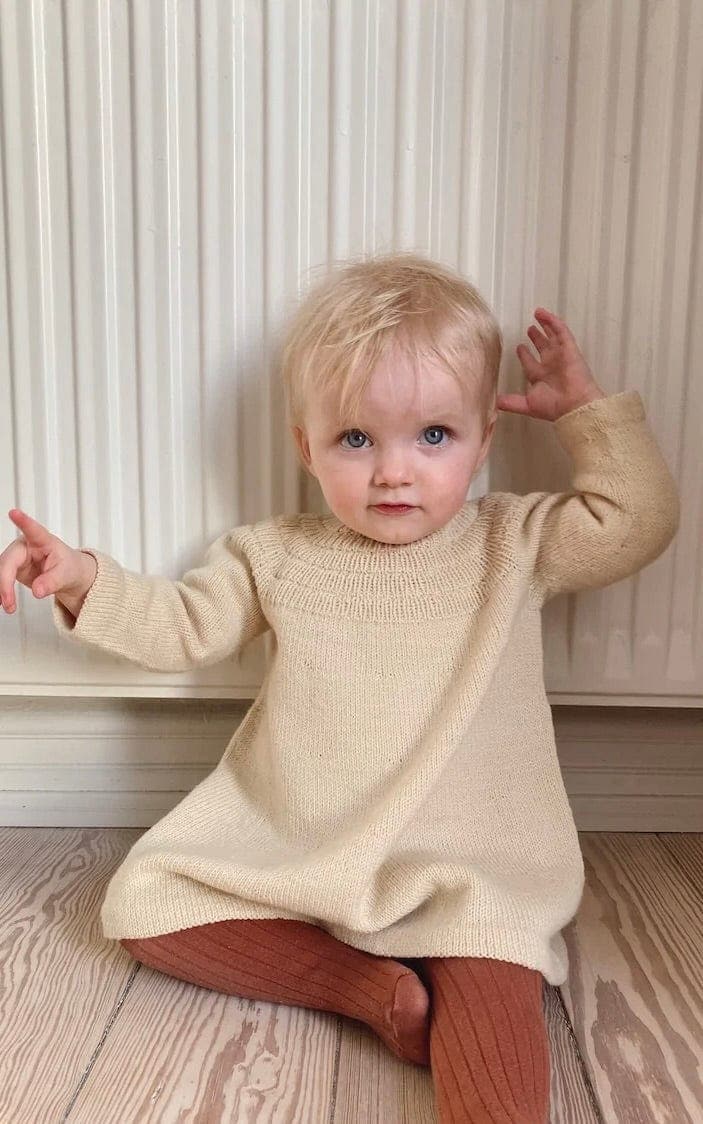 Ankers Kleid - SUNDAY - Strickset von PETITE KNIT jetzt online kaufen bei OONIQUE