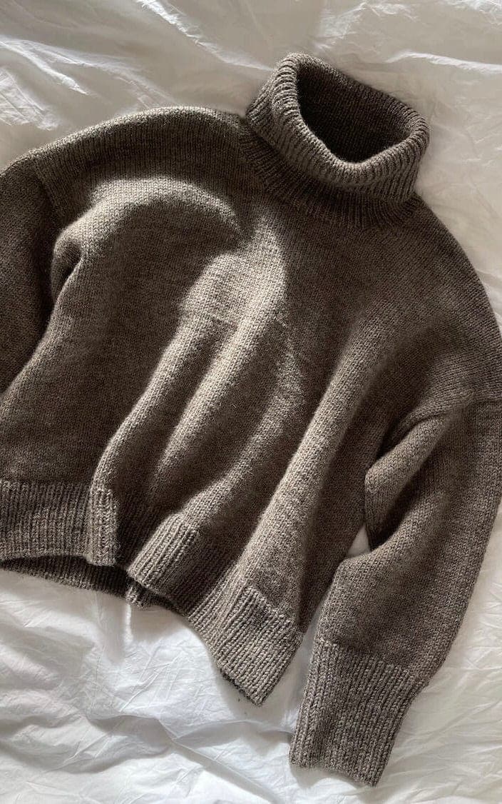 Chestnut Sweater - PEER GYNT - Strickset von PETITE KNIT jetzt online kaufen bei OONIQUE