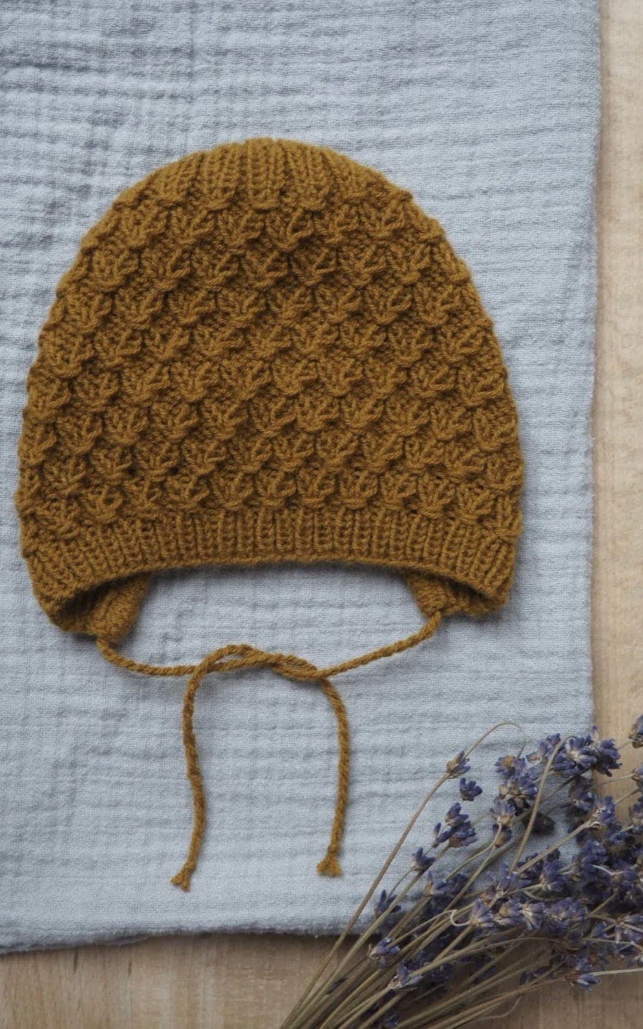 Karens Haube - SUNDAY - Strickset von PETITE KNIT jetzt online kaufen bei OONIQUE