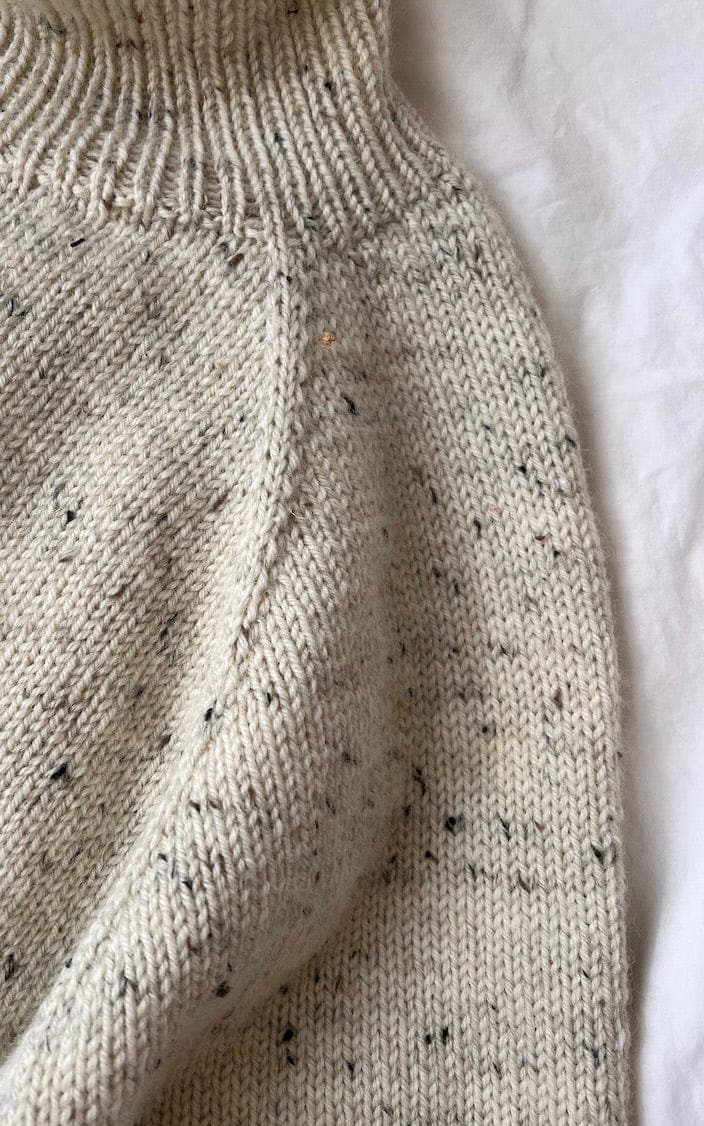 Louvre Sweater - PEER GYNT - Strickset von PETITE KNIT jetzt online kaufen bei OONIQUE