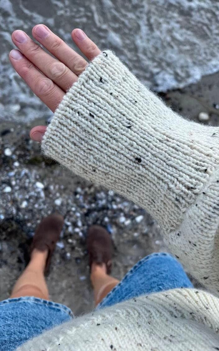 Louvre Sweater - PEER GYNT - Strickset von PETITE KNIT jetzt online kaufen bei OONIQUE