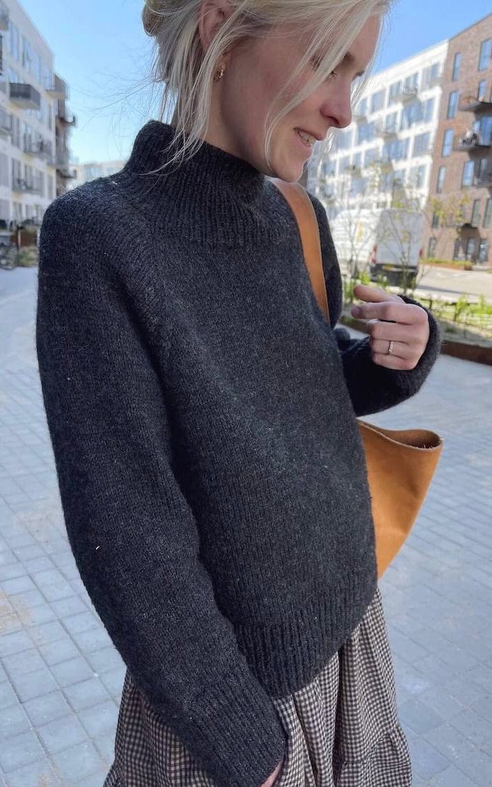 Louvre Sweater - PEER GYNT - Strickset von PETITE KNIT jetzt online kaufen bei OONIQUE
