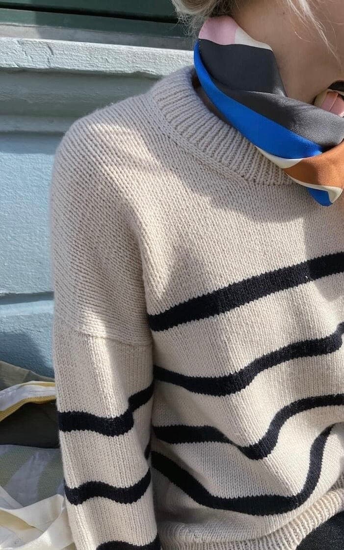 Marseille Sweater (einfarbig) - DOUBLE SUNDAY - Strickset von PETITE KNIT jetzt online kaufen bei OONIQUE