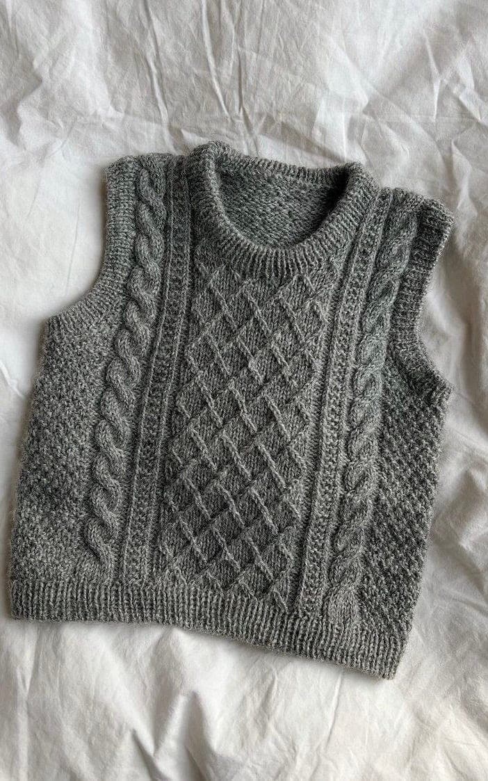 Moby Slipover Baby - SUNDAY - Strickset von PETITE KNIT jetzt online kaufen bei OONIQUE
