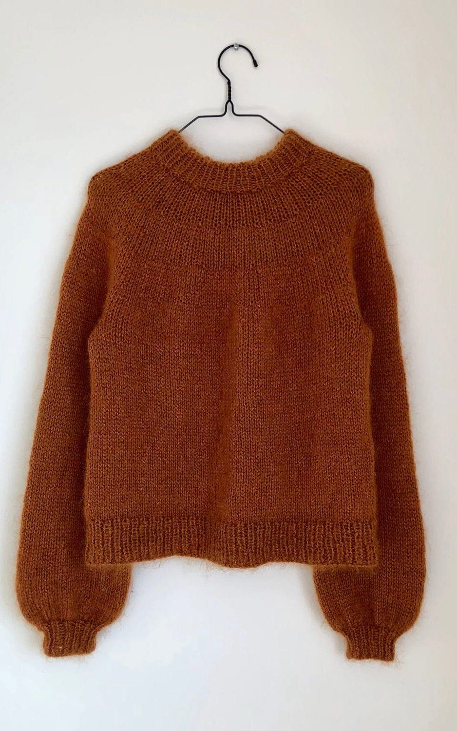 Novice Pullover - KOS - Strickset von PETITE KNIT jetzt online kaufen bei OONIQUE