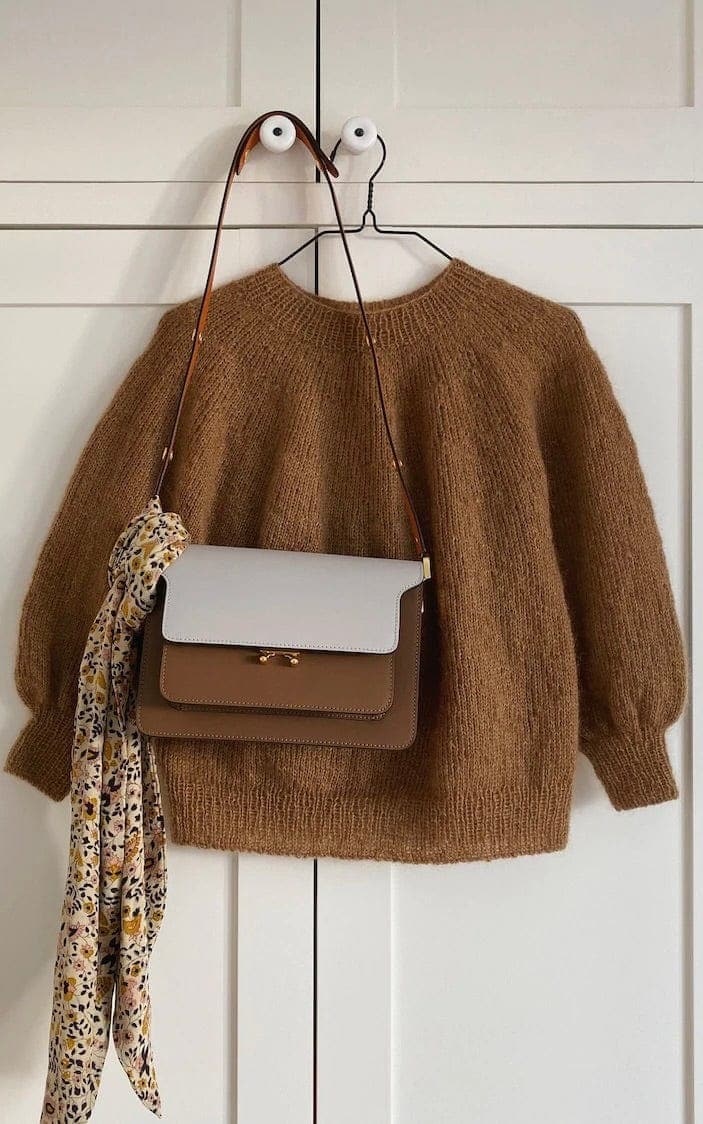 Novice Sweater- Mohair Edition - TYNN SILK MOHAIR - Strickset von PETITE KNIT jetzt online kaufen bei OONIQUE