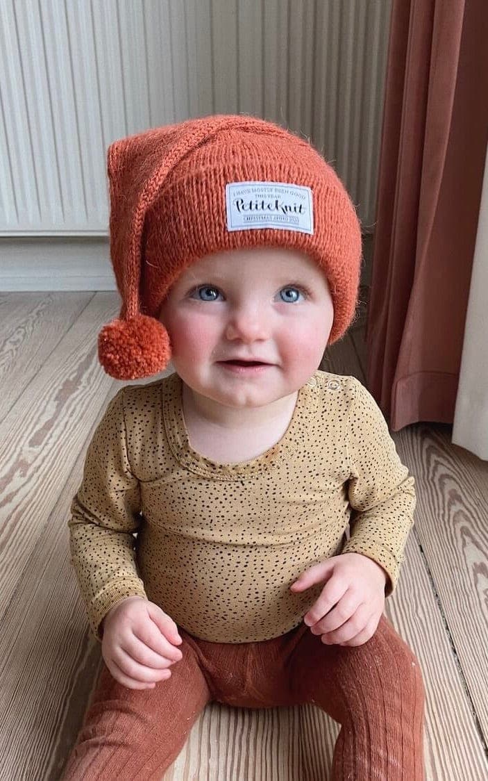 Oslo Mütze Christmas Edition - DOUBLE SUNDAY - Strickset von PETITE KNIT jetzt online kaufen bei OONIQUE