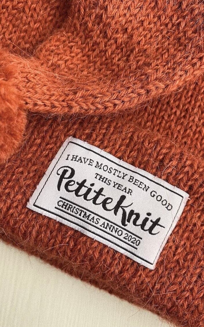 Oslo Mütze Christmas Edition - DOUBLE SUNDAY - Strickset von PETITE KNIT jetzt online kaufen bei OONIQUE