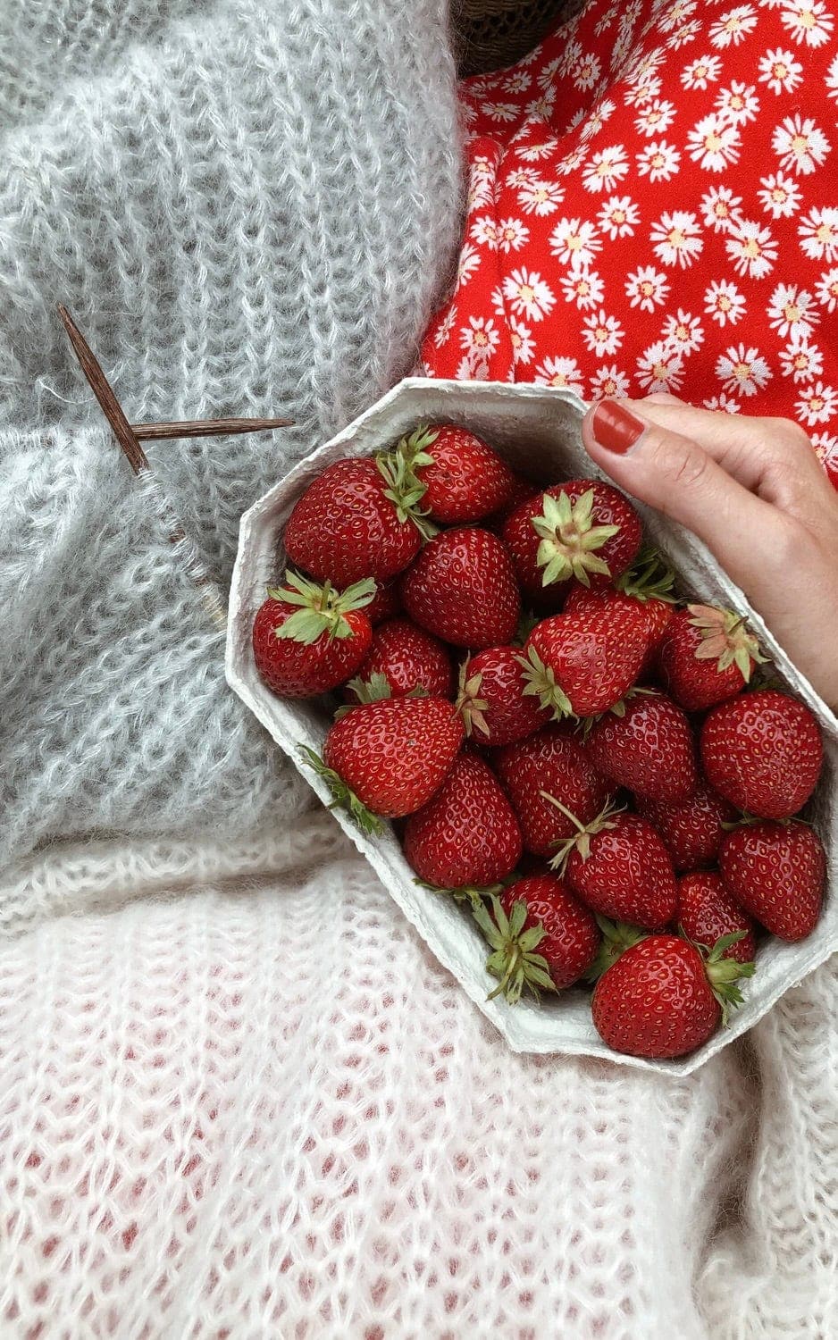 September Sweater - TYNN SILK MOHAIR - Strickset von PETITE KNIT jetzt online kaufen bei OONIQUE