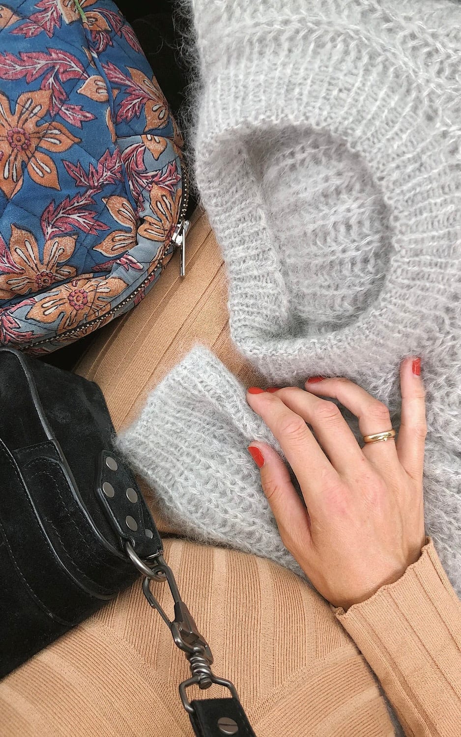 September Sweater - TYNN SILK MOHAIR - Strickset von PETITE KNIT jetzt online kaufen bei OONIQUE