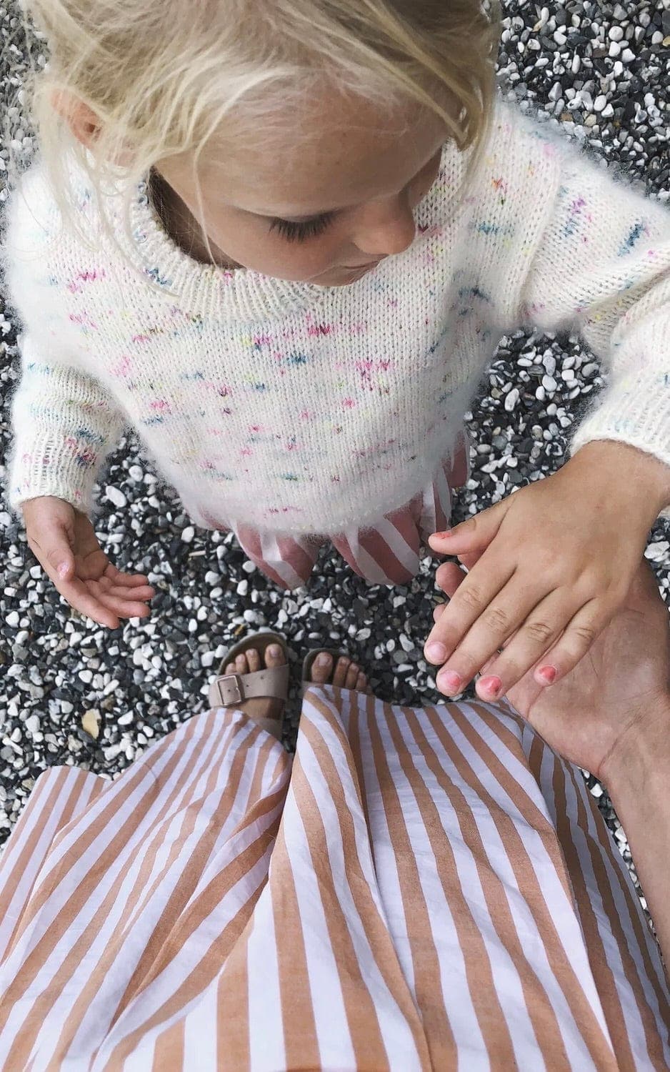 Stockholm Sweater Junior - TYNN SILK MOHAIR - Strickset von PETITE KNIT jetzt online kaufen bei OONIQUE