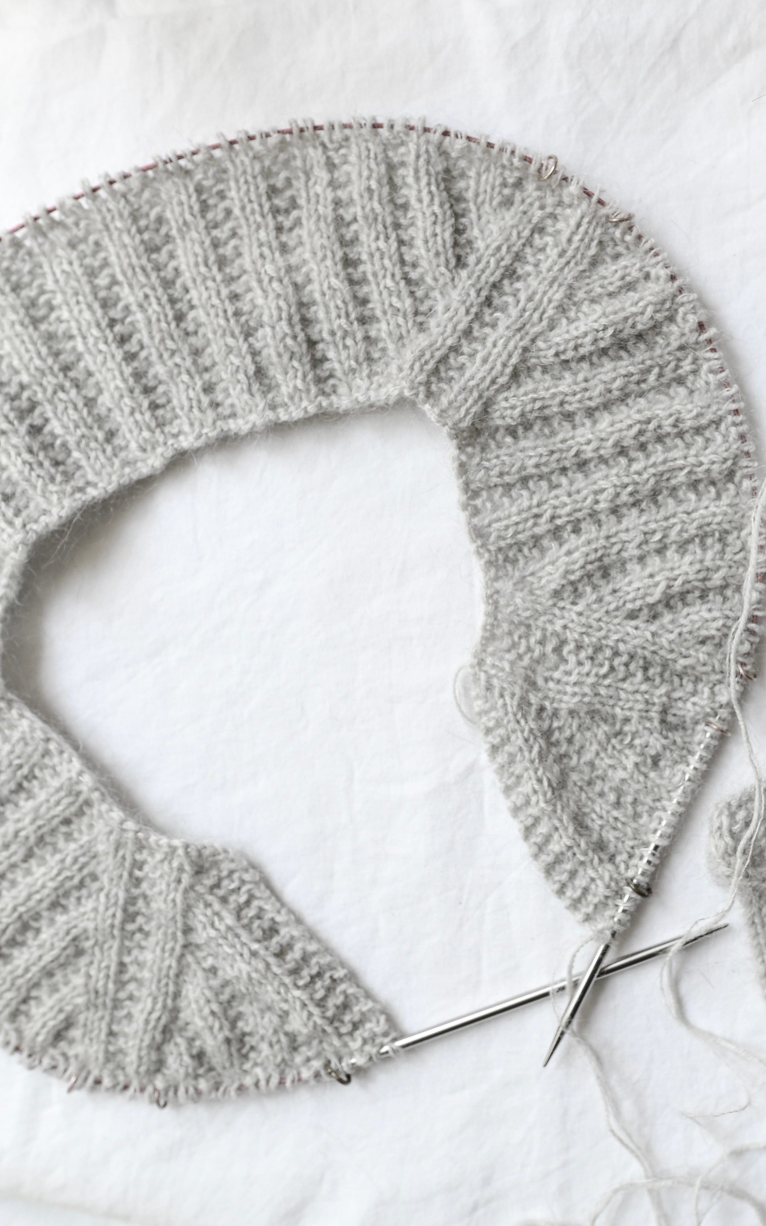 Cosmo Cardigan - DOUBLE SUNDAY EDITION - Strickset von RUST KNITWEAR jetzt online kaufen bei OONIQUE