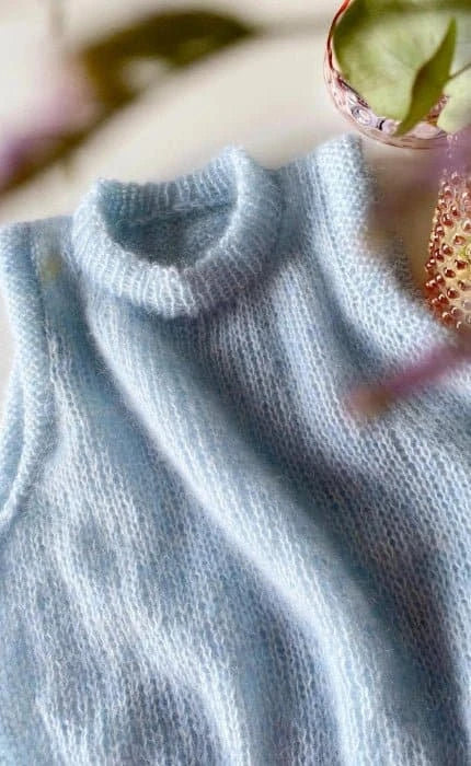 Saga Vest - SOFT SILK MOHAIR - Strickset von SPEKTAKELSTRIK jetzt online kaufen bei OONIQUE