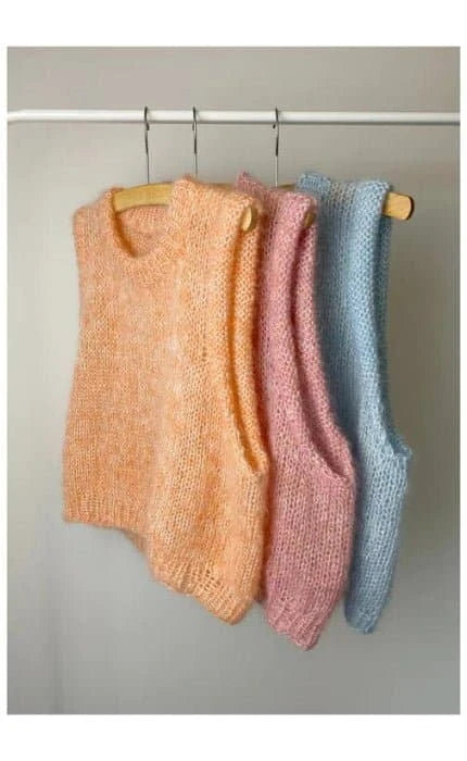 Saga Vest - SOFT SILK MOHAIR - Strickset von SPEKTAKELSTRIK jetzt online kaufen bei OONIQUE