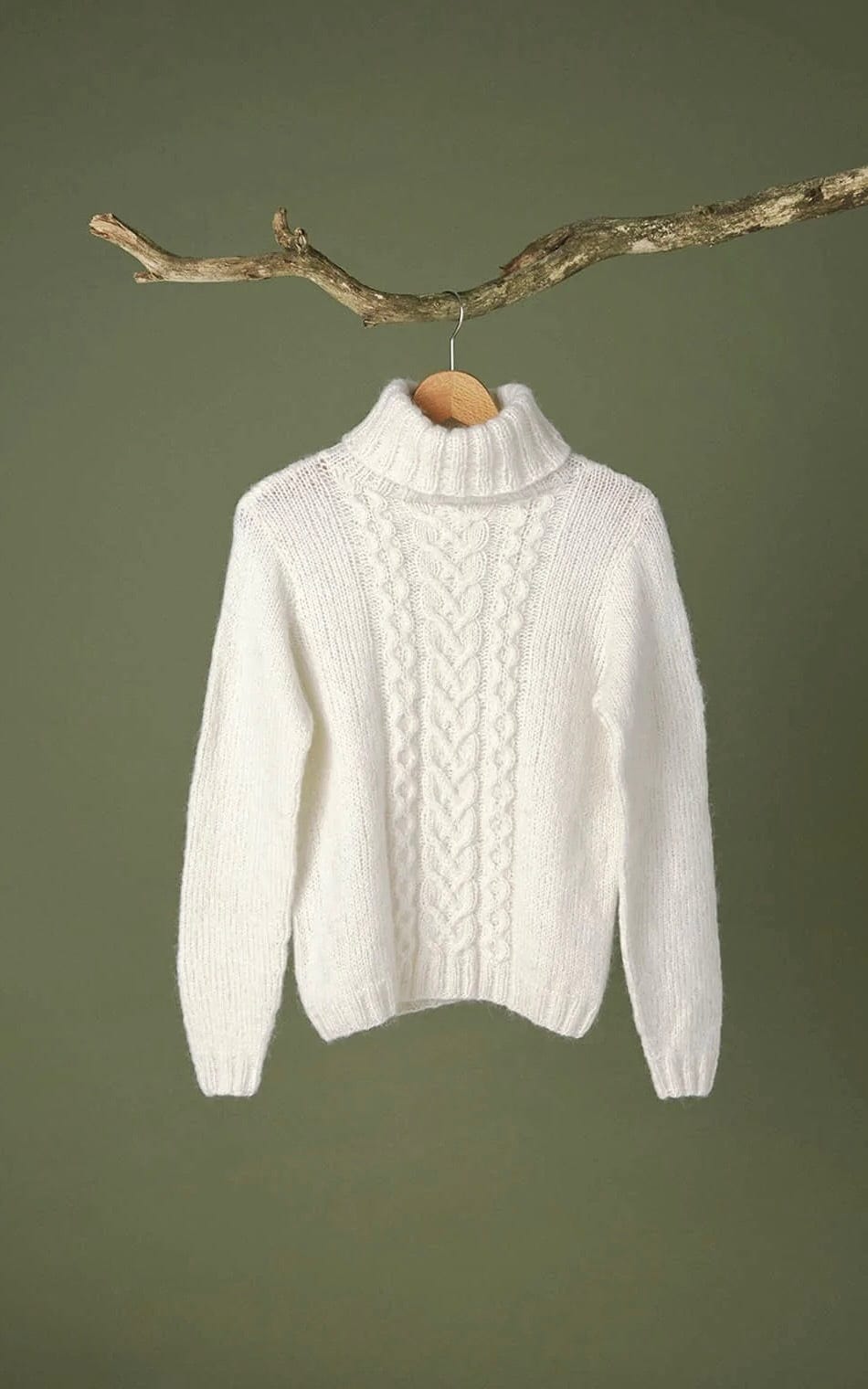 Pullover mit Zöpfen - KOS - Strickset von SANDNES jetzt online kaufen bei OONIQUE