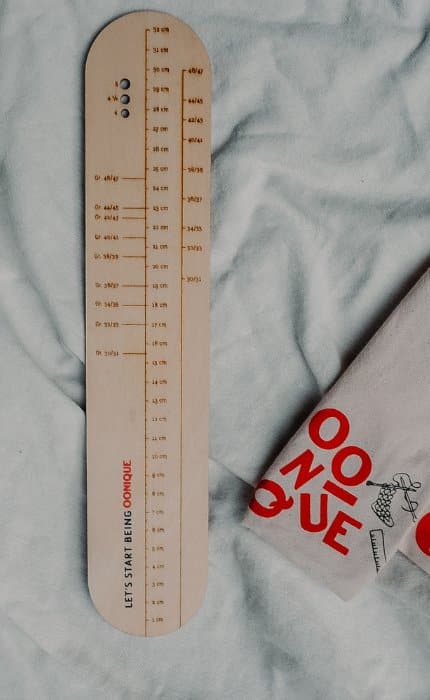 Sockenlineal 8-fach von OONIQUE jetzt online kaufen bei OONIQUE