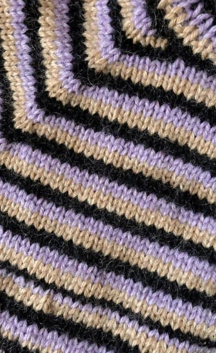 Stripe Overload Polo - COOL WOOL BIG & SILKHAIR - Strickset von SPEKTAKELSTRIK jetzt online kaufen bei OONIQUE
