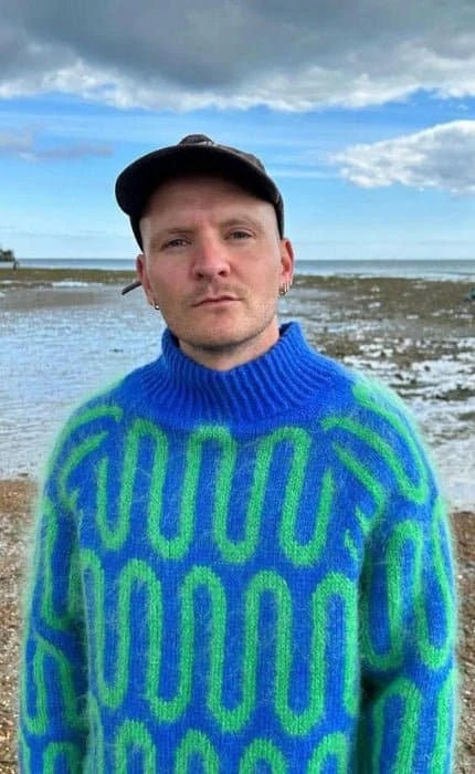 Wave Sweater - DOUBLE SUNDAY & TYNN SILK MOHAIR - Strickset von SPEKTAKELSTRIK jetzt online kaufen bei OONIQUE