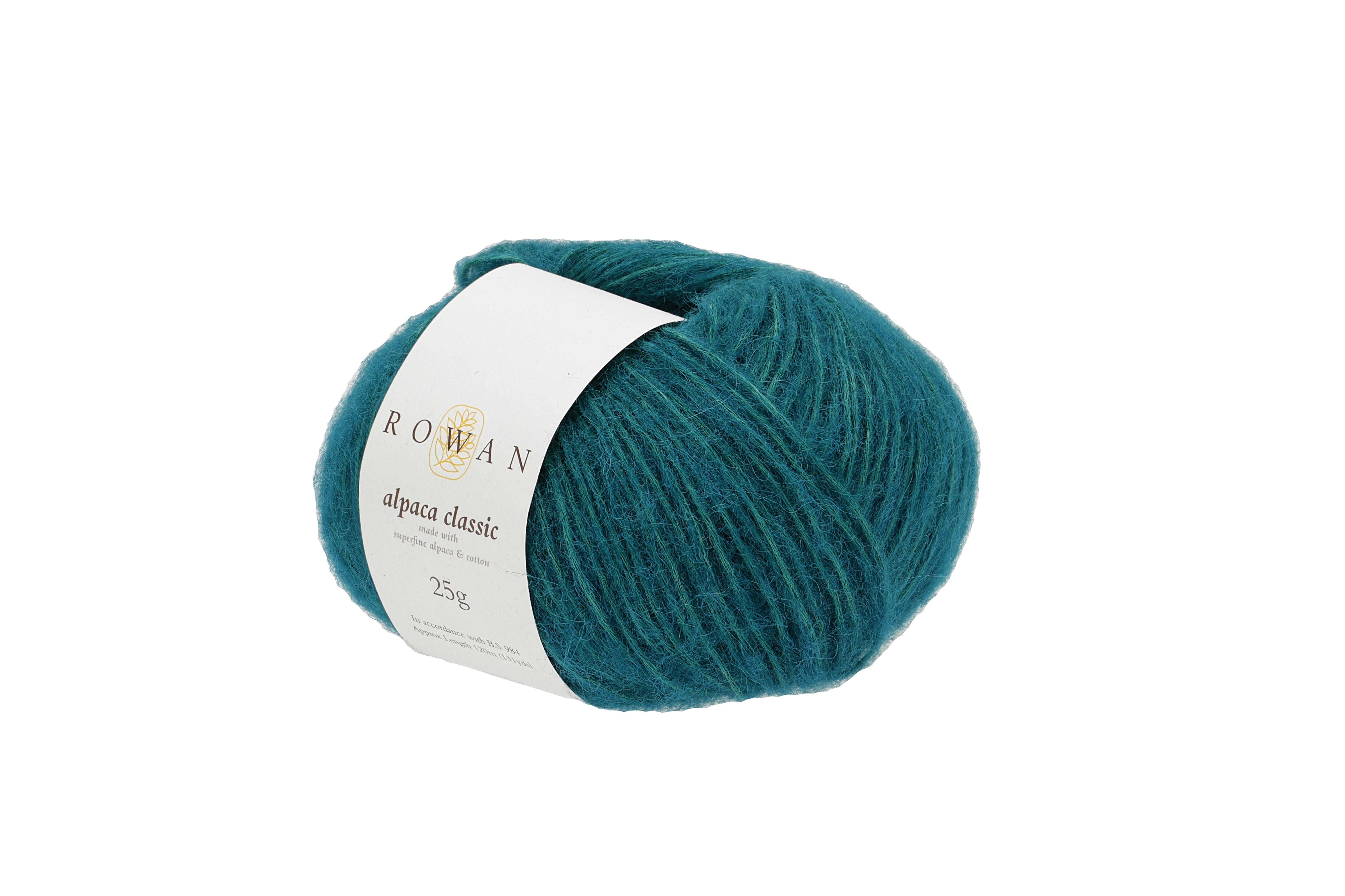 Alpaca Classic Rowan