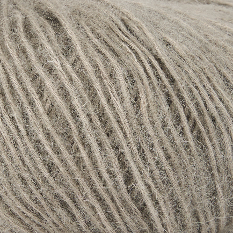 Alpaca Classic Rowan