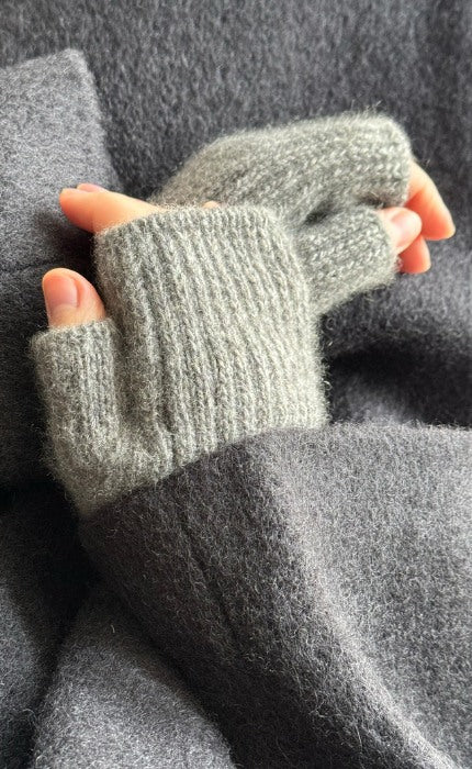 Chantal Mittens - CASHMERE CLASSIC - Strickpaket