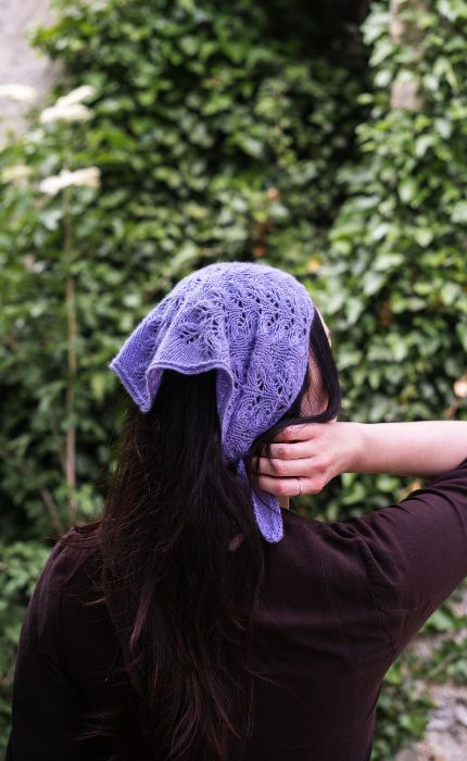 Wisteria Bandana - CASHMERE CLASSIC - Strickpaket