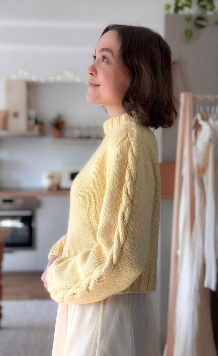 My First Cable Sweater - OONIQUE CHUNKY - Strickpaket
