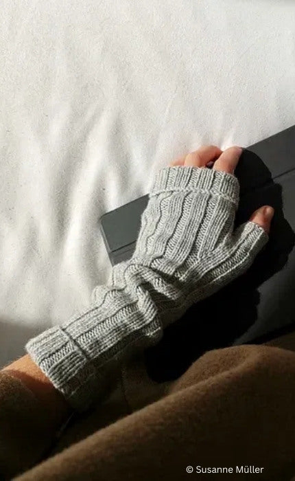 NOLA Handstulpen - MAYU ROYAL ALPAKA - Strickpaket