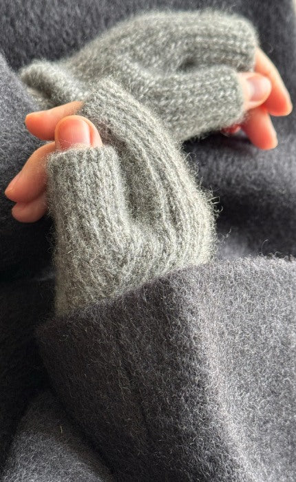 Chantal Mittens - CASHMERE CLASSIC - Strickpaket