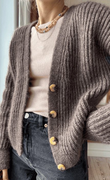 Agnete Cardigan - TYNN PEER GYNT & SILKHAIR - Strickpaket von PETITE KNIT jetzt online kaufen bei OONIQUE