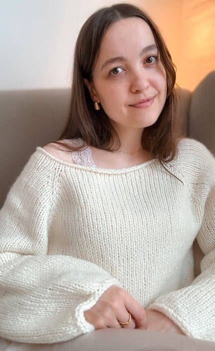 Digitaler Strickkurs: New Beginnings Sweater - Anfängerkurs mit Videotutorial von OONIQUE STUDIO jetzt online kaufen bei OONIQUE