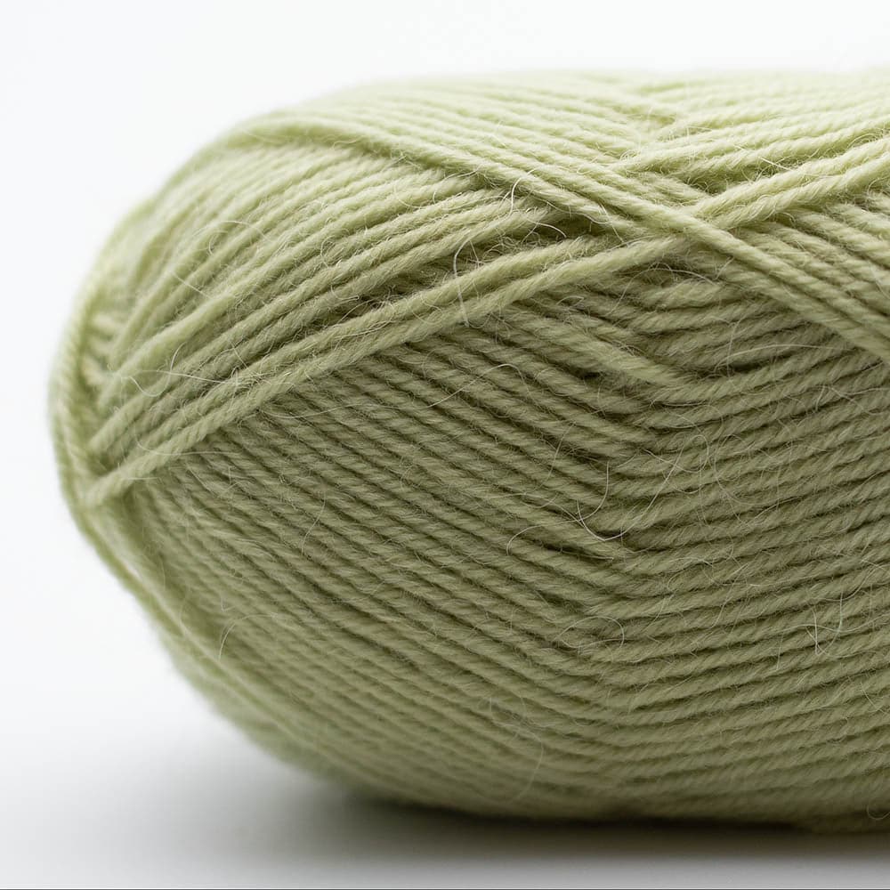 Edelweiss Alpaka 6fach 50g von KREMKE SOUL WOOL jetzt online kaufen bei OONIQUE