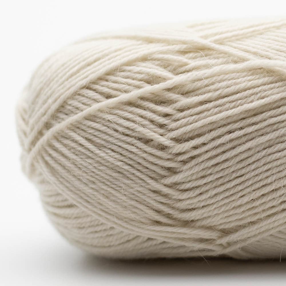 Edelweiss Alpaka 6fach 50g von KREMKE SOUL WOOL jetzt online kaufen bei OONIQUE