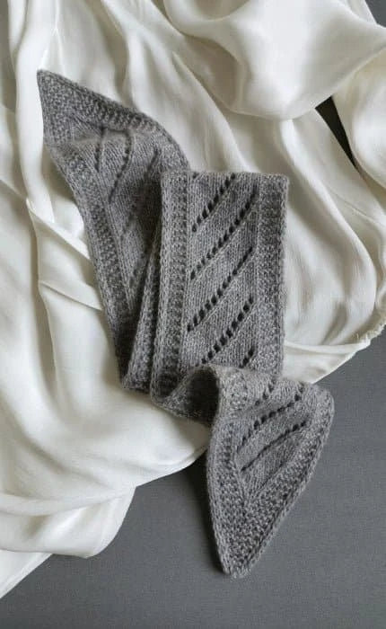 Elise Scarf - CASHMERE CLASSIC - Strickset von PAULA STRICKT jetzt online kaufen bei OONIQUE