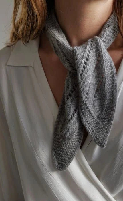 Elise Scarf - CASHMERE CLASSIC - Strickset von PAULA STRICKT jetzt online kaufen bei OONIQUE